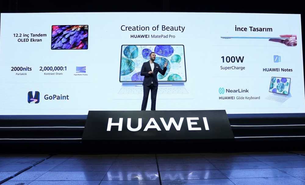 HUAWEI,İstanbul’daki Lansmanı İle Yeni Ürünlerini Ünlü Konuklarla Tanıttı